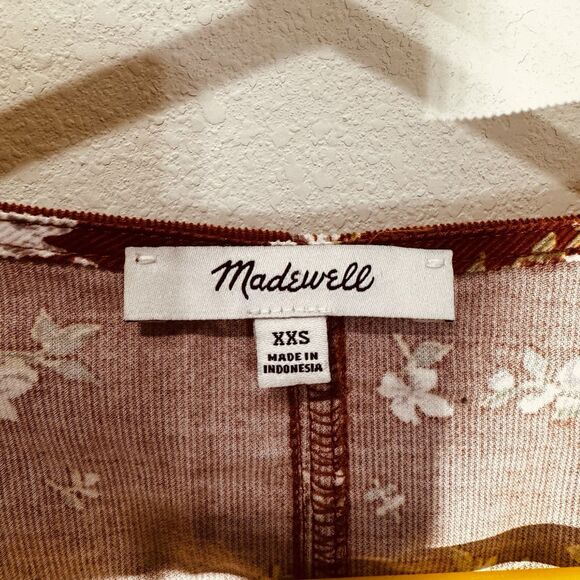 Madewell Corduroy Shirred Sleeve Button-Front Top in Farmstand Bouquet Size XXS - Picture 4 of 7
